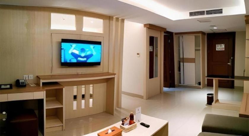 Hotel Grand Metro 4*